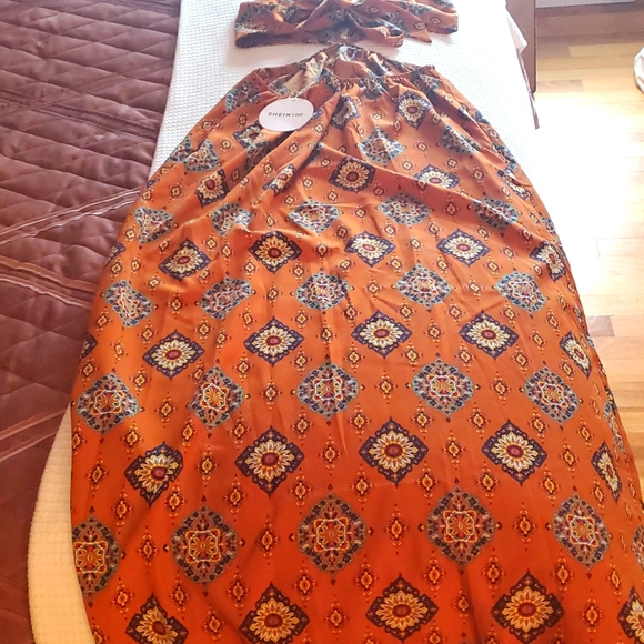 Shein Vcay Orange Patterned Cut Out Dress With Adjustable Straps - Picture 6 of 10